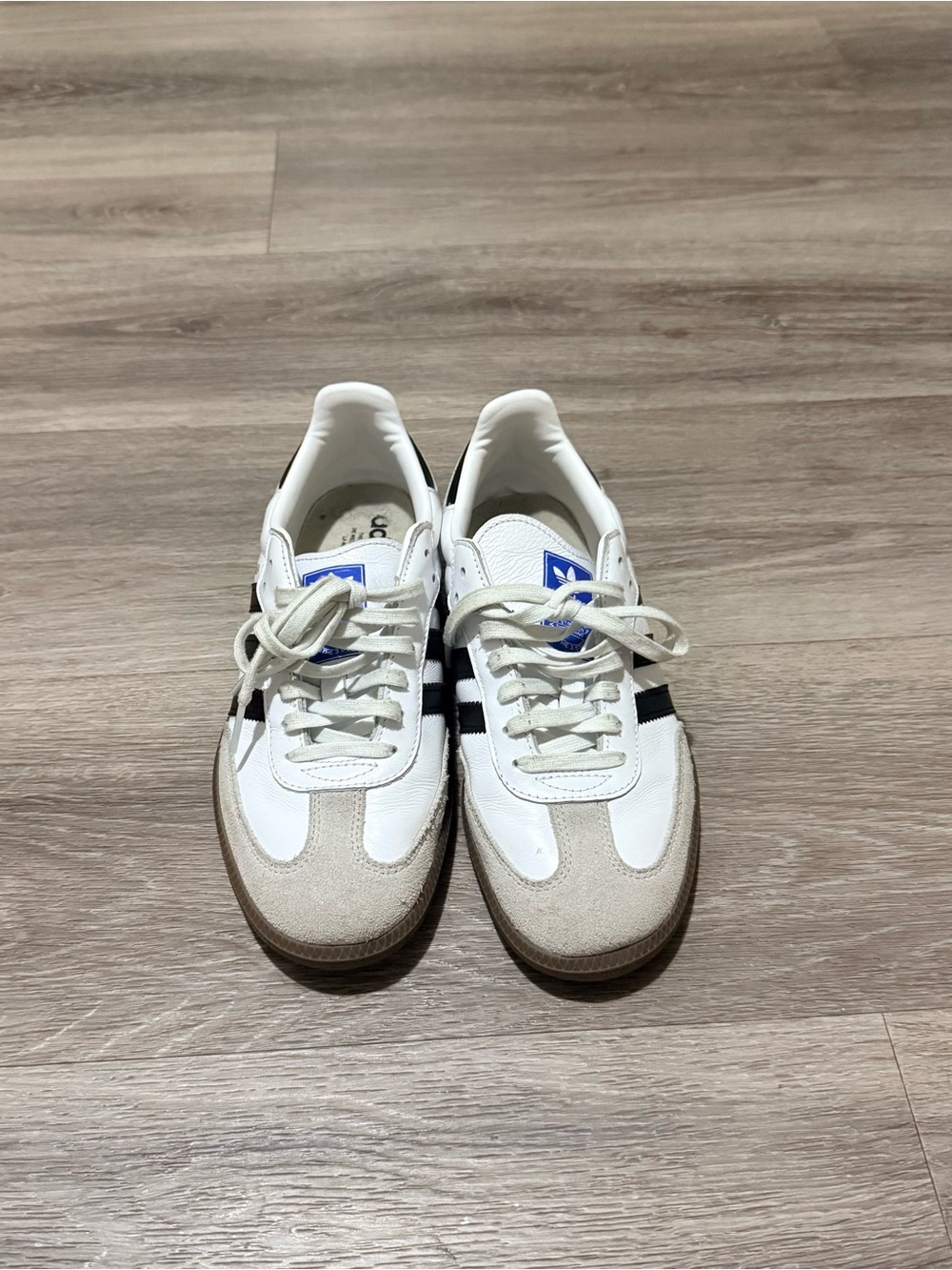 Men's White and Black Retro Casual Sneakers